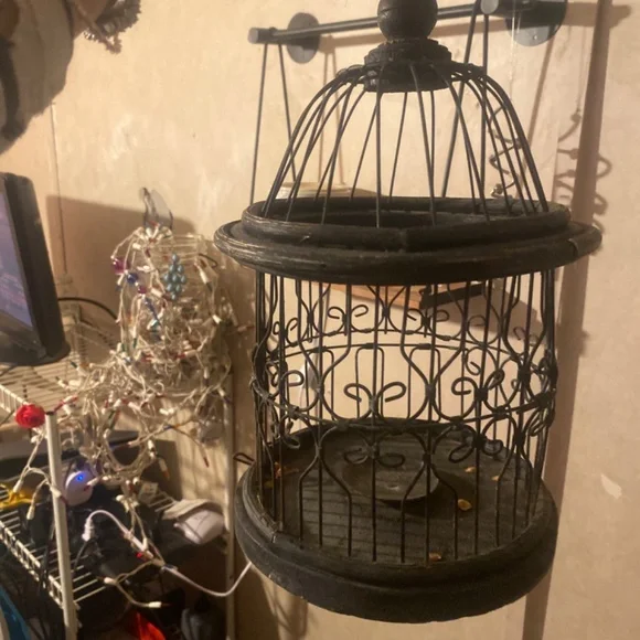 Decorative bird cage candle holder - Picture 4 of 4